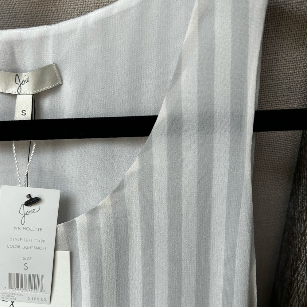 Joie ladies top